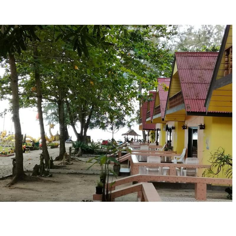Andaman Beach Resort Csum-sziget Kültér fotó