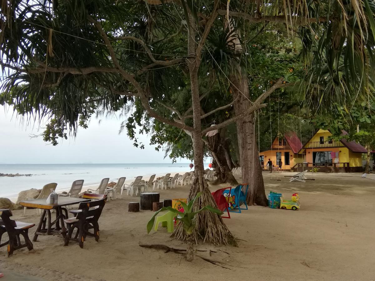 Andaman Beach Resort Csum-sziget Kültér fotó