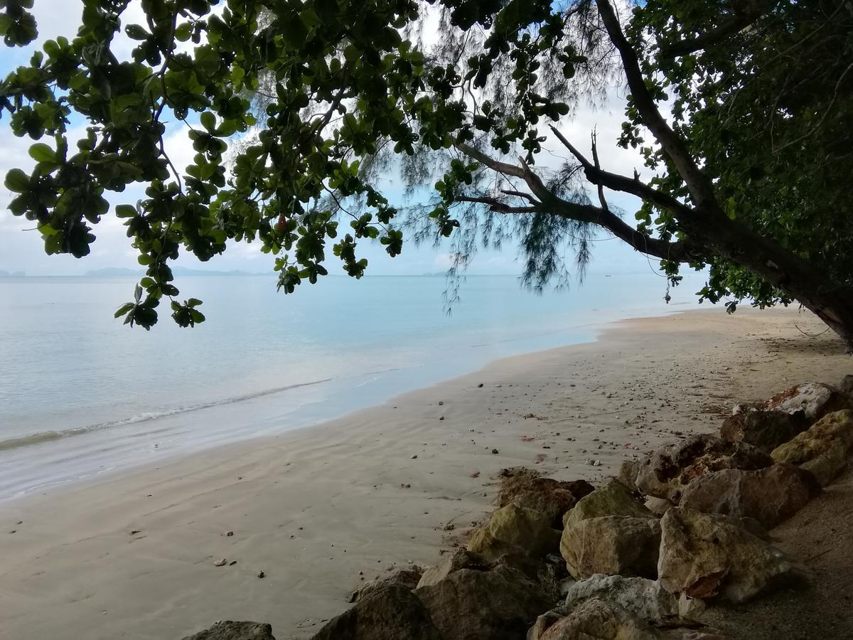 Andaman Beach Resort Csum-sziget Kültér fotó