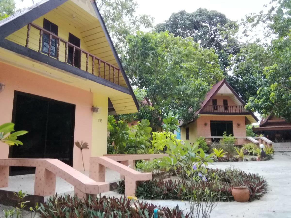 Andaman Beach Resort Csum-sziget Kültér fotó