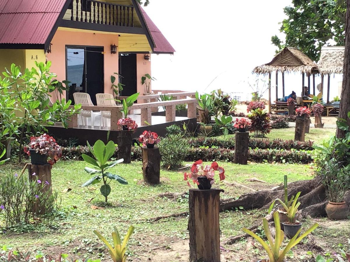 Andaman Beach Resort Csum-sziget Kültér fotó